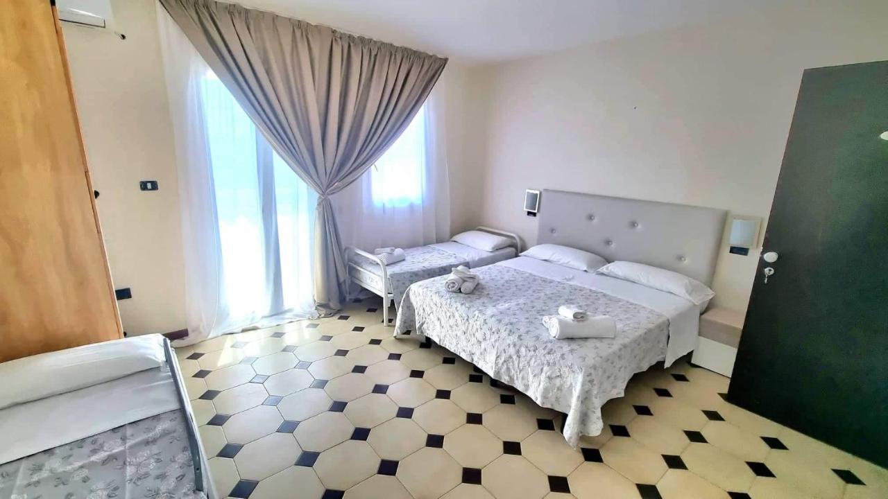 Hotel Bisanzio Cervia Exterior photo
